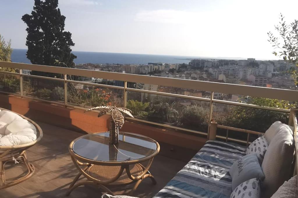 Appartement Nice Centre Vue Mer Avec Piscine Pour Famille, Couple D'Amis Pas De Groupes De Jeunes Autorises Bagian luar foto